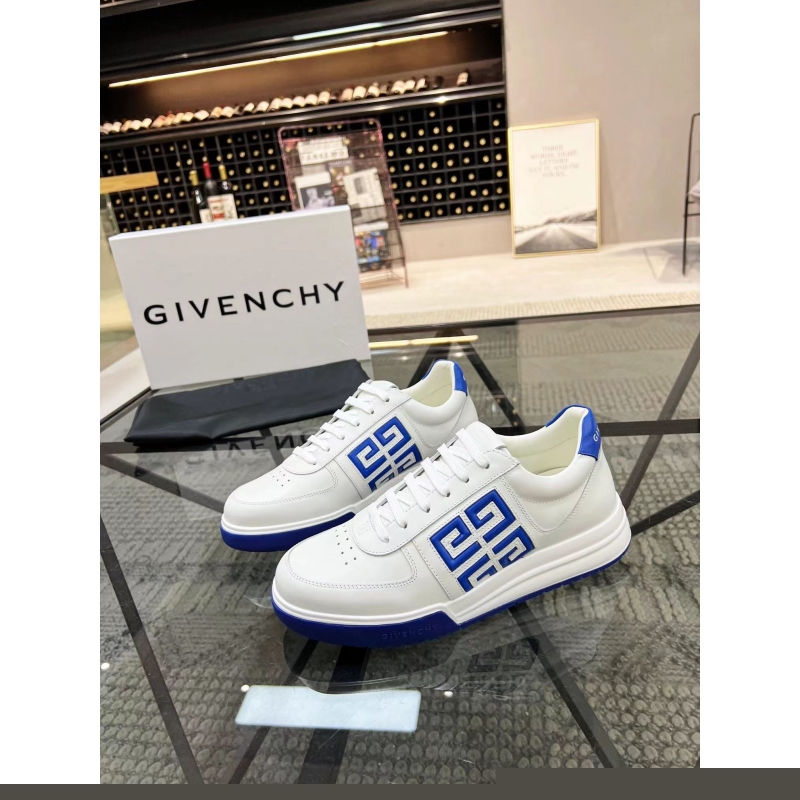 Givenchy Sneakers